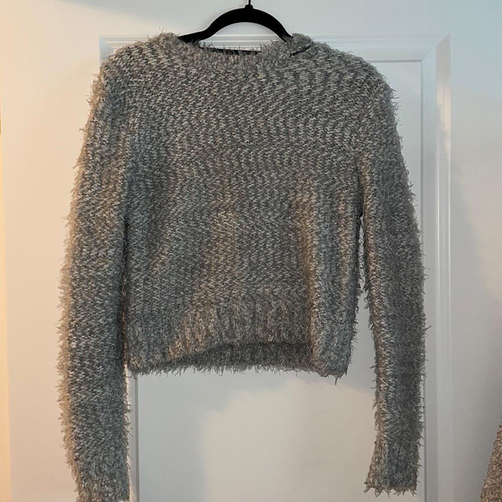 Two tone - cozy cute sweater